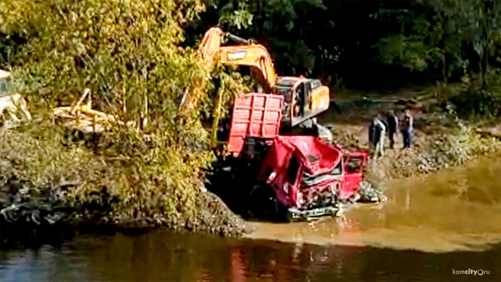 земснаряд 82090. старатели золотая лихорадка. земснаряд дф 5000. машина для добычи золота со дна реки. машина для добычи золота со дна реки.