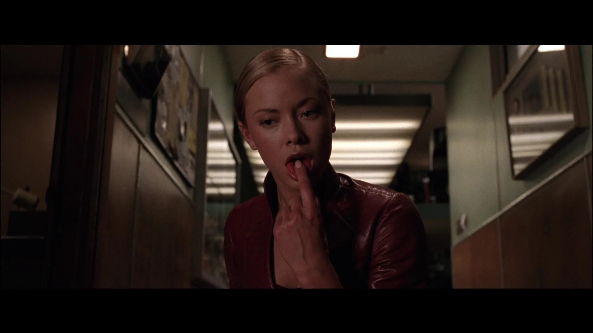 Кристанна локен терминатор. Кристанна локен терминатор 3. Терминатор 3 шварценеггер. Терминатор 3 гоблин. Кристанна локен терминатор.