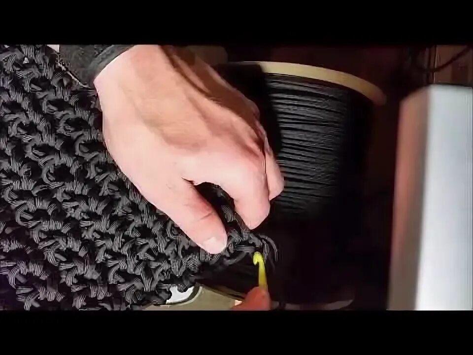 Вязание паракорда. Рюкзак paracord. рюкзак из паракорда. паракорд на рюкзаке. ручка рюкзака из паракорда.