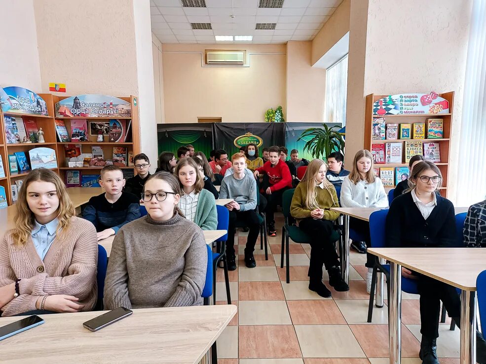 Депутаты солигорска. В библиотеке можно. электронный солигорск новости. новости солигорска.