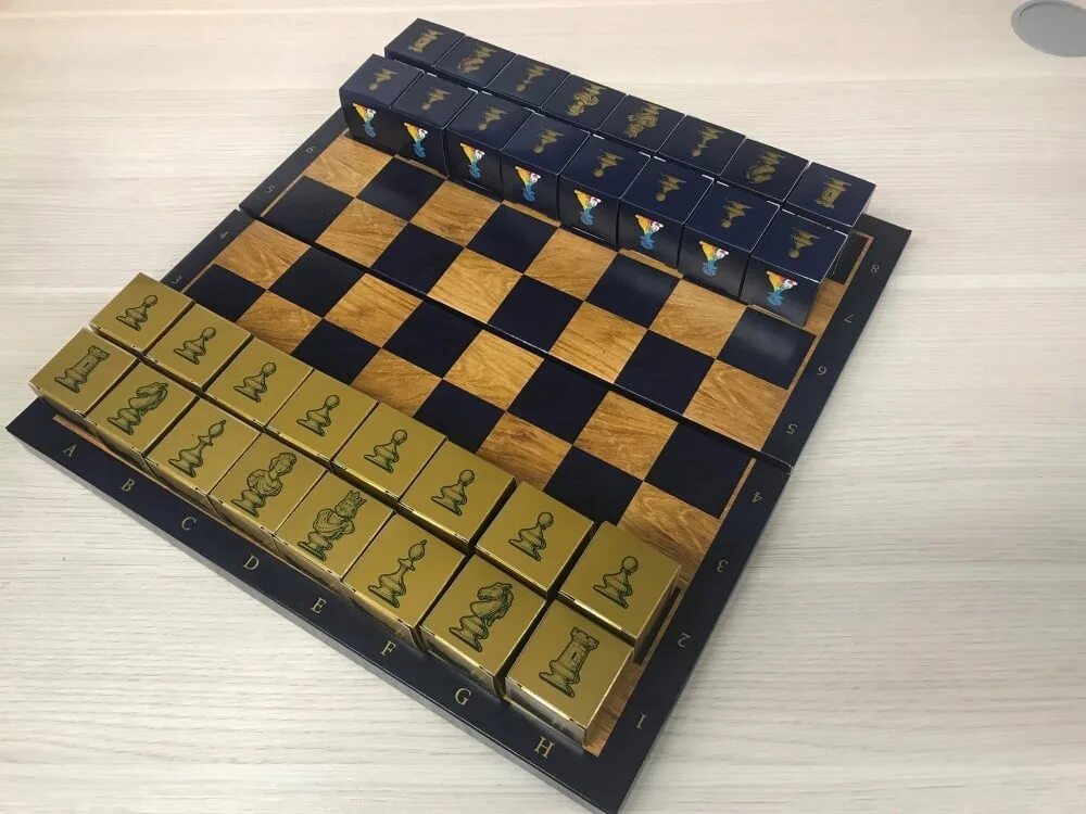 Чай шахматы. Чай richard "royal chess" 32 пир ассорти. Чай ричард шахматы. Чай шахматы. Чай в шахматной коробке.
