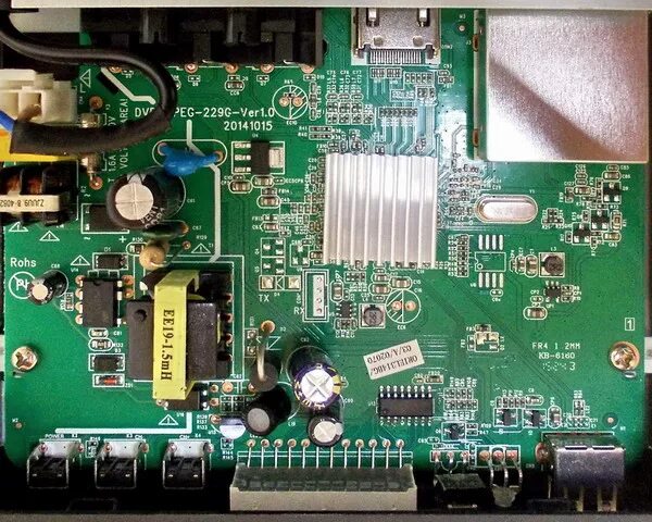 Dvb t2 не включается. Dvb-t2 oriel 101 плата шасси. тюнер приставки oriel 314. oriel 101 v2. приставка oriel 814.
