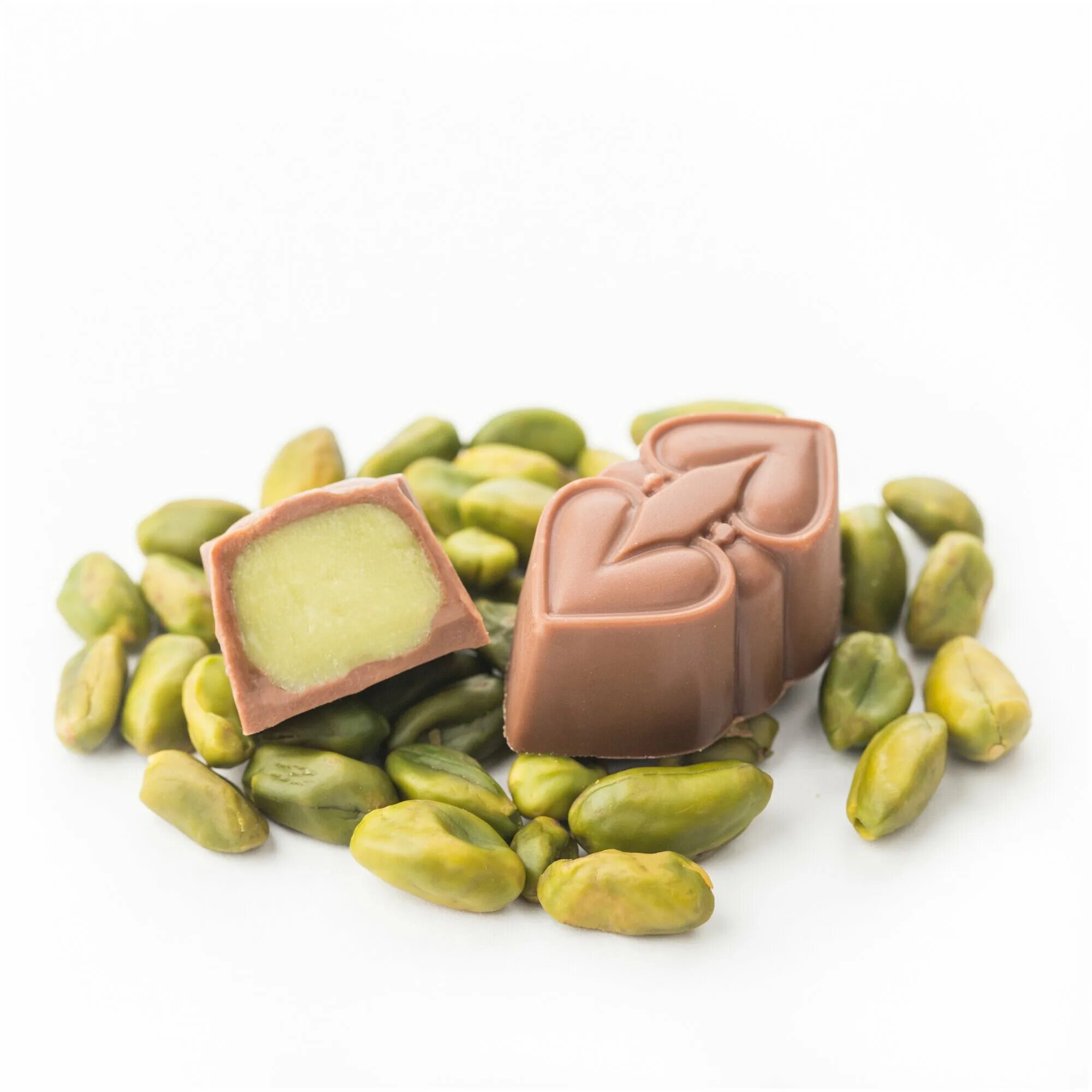 Польские конфеты solidarnosc. Pistachio конфеты шоколадные с фисташковой. Шоколадка с фисташковой начинкой. Solidarnosc pistachio конфеты. Шоколад бушерон с фисташками.
