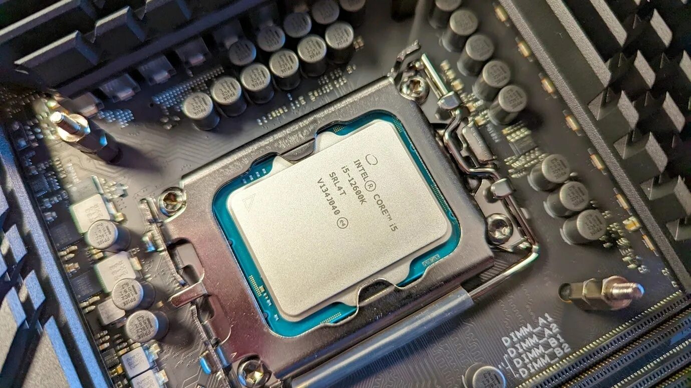 12600kf характеристики. Core i5 12600k. I9 12900k. Intel 5 12600. Процессор Intel i9 12900k.