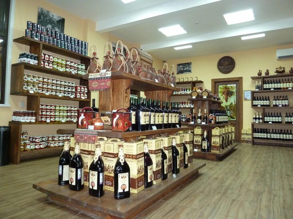 винотеки ararat wine. иджеван магазин москва. армянский магазин. армянское вино арарат. армянский магазин.