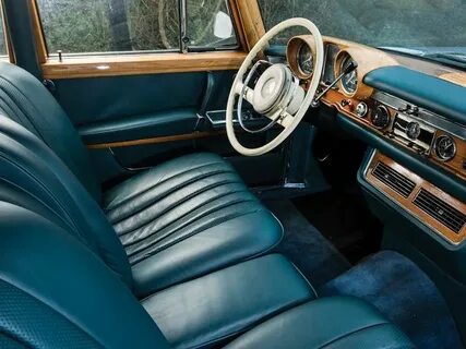 Mercedes 100