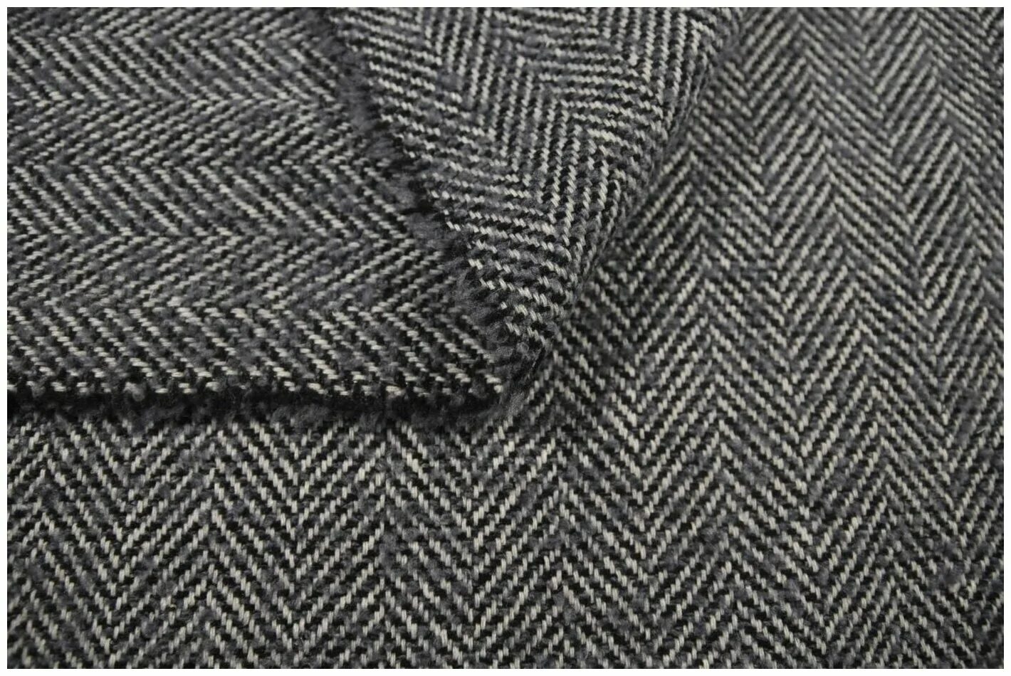 текстура ткани. ткань елочка. артекс твид. твид коверкот. костюмная ткань елочка.