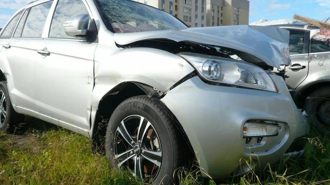 Авто после дтп. Авито авто битые. Битые авто в улан удэ. Битое авто тойота. Битые авто в улан удэ.