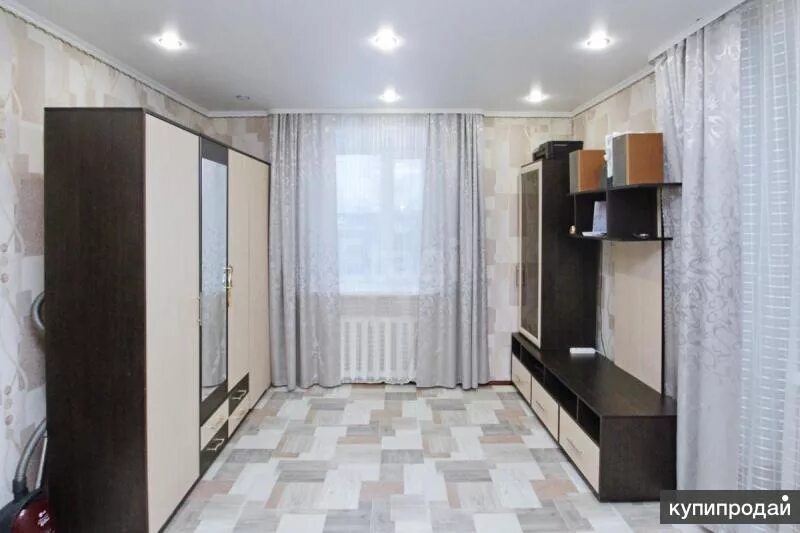 Срочная продажа квартир в тюмени. Вторичное жилье Ялуторовск этажи показать фото. Квартиры в Ялуторовске купить вторичное.