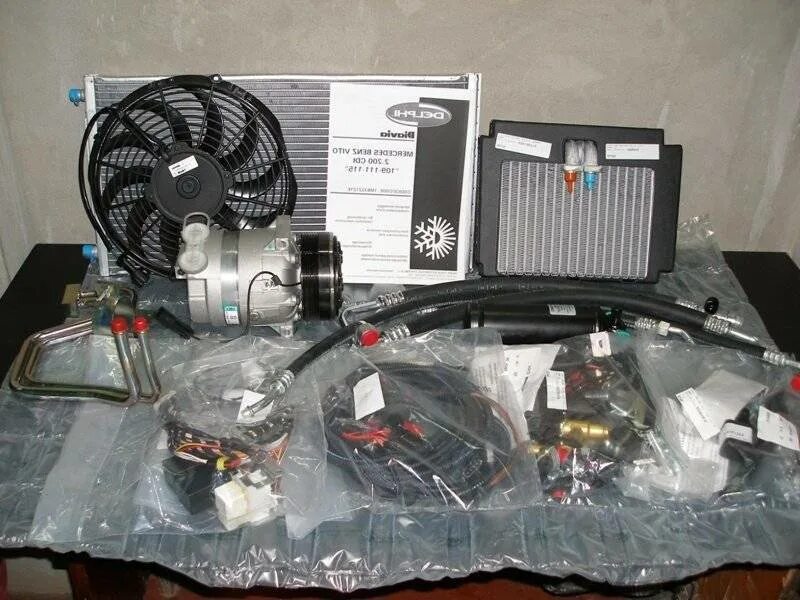 Универсальный комплект автокондиционера 24 вольт. Комплект кондиционера для renault logan 1. Комплект кондиционера на ваз 2110 16 клапанов. Монтажный комплект для кондиционера 1/4 и 3/8 5 метров. Комплект кондиционера на рено логан 1.