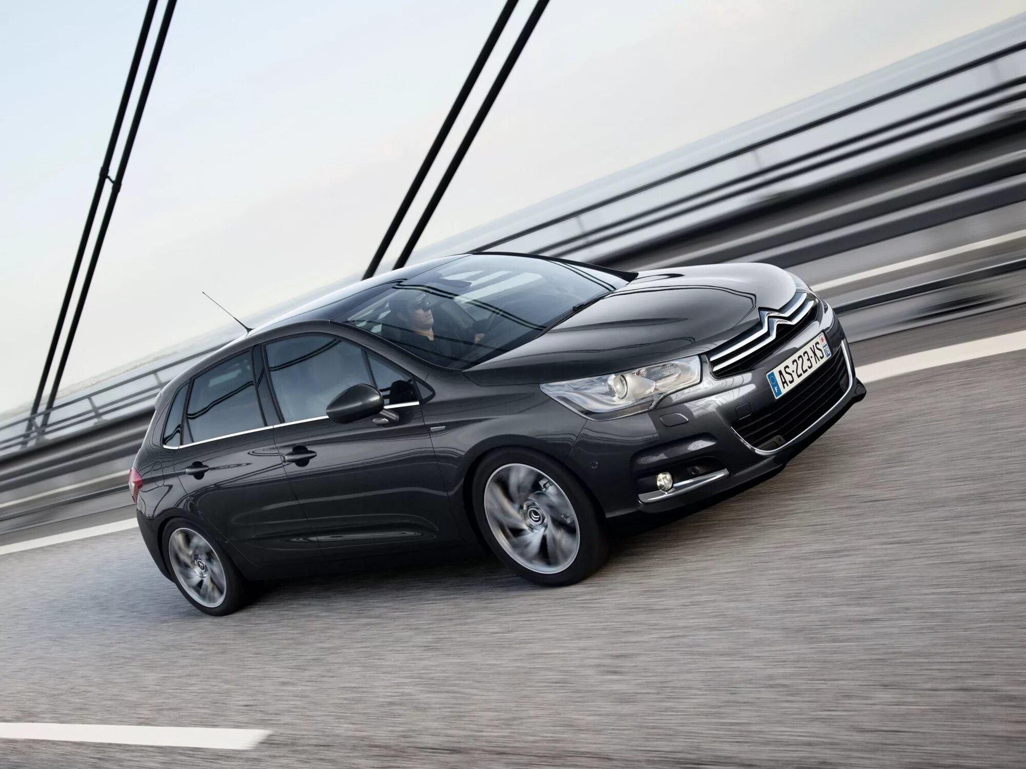 Ситроен ц 4 2. Citroen c4 II. Citroen c4 II 2011. Citroen c4 хэтчбек. Citroen c4 II хэтчбек.