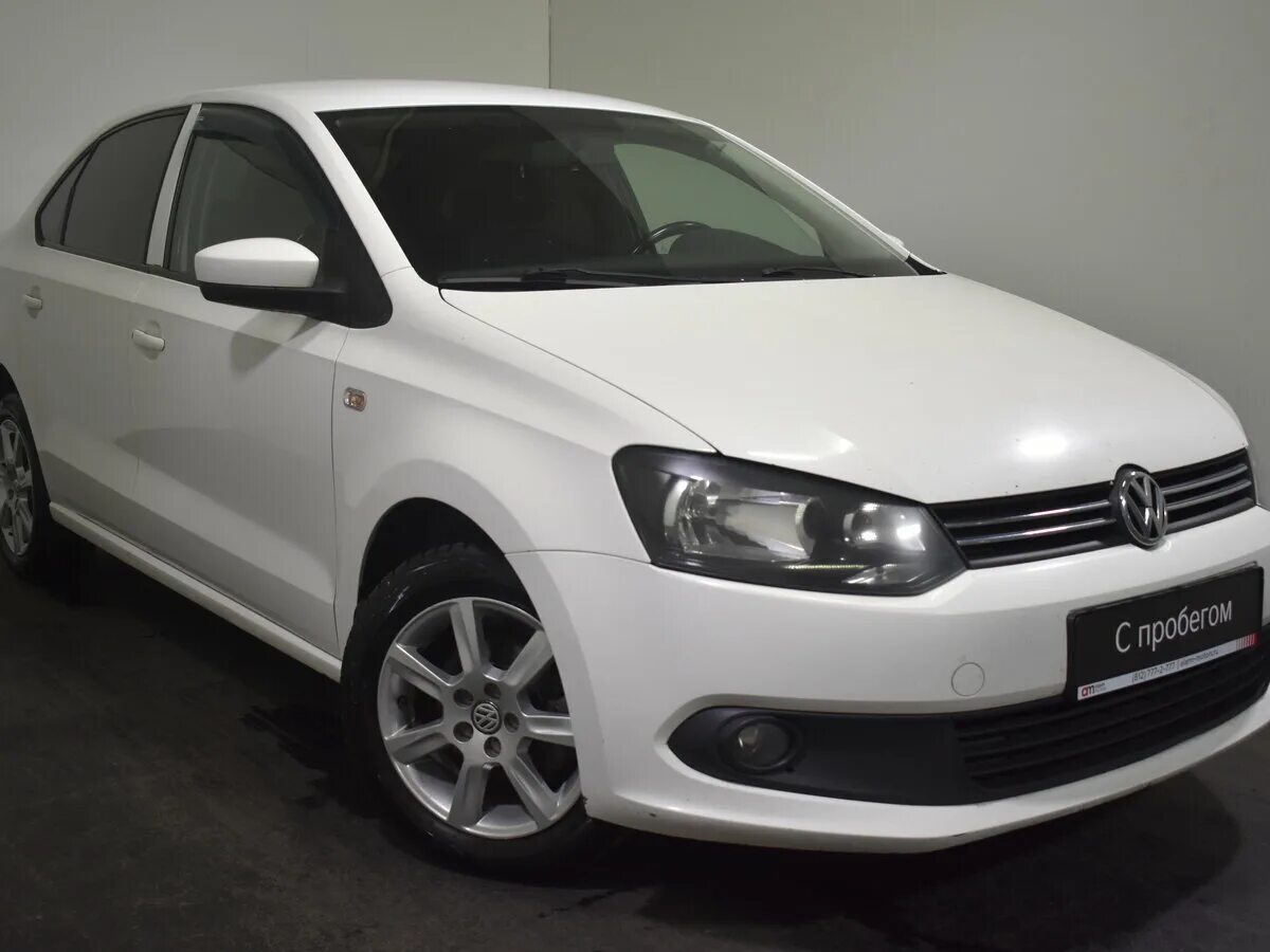 Купим поло б у. Vw polo 2013. Фольксваген поло хэтчбек черный. Polo sedan 2014. Купим поло б у.