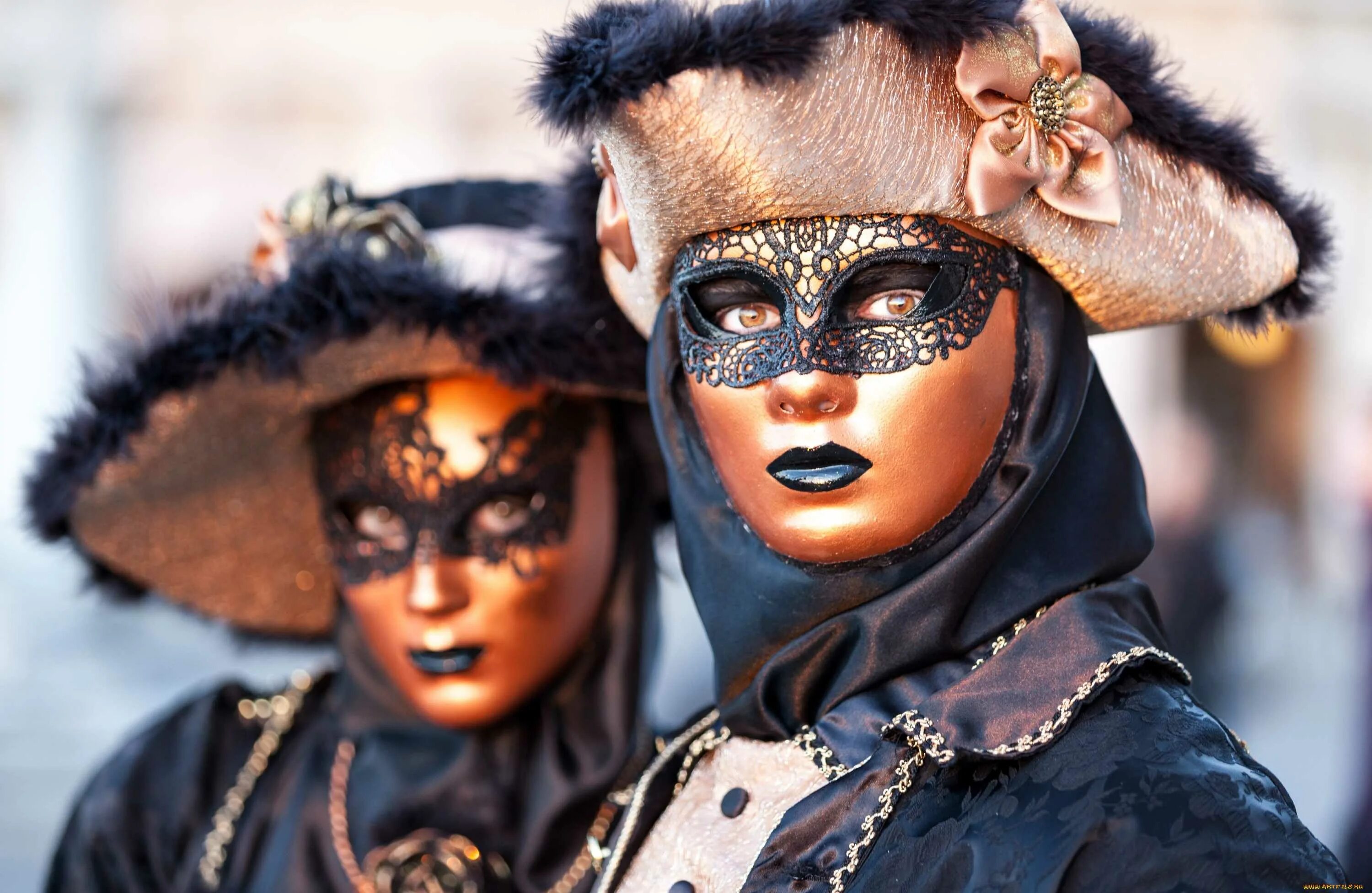 Венецианский маскарад костюм Вольто. Маски венецианские карнавальные. Карнавальная маска "человек". Карнавальный костюм с маской. Карнавальный человек