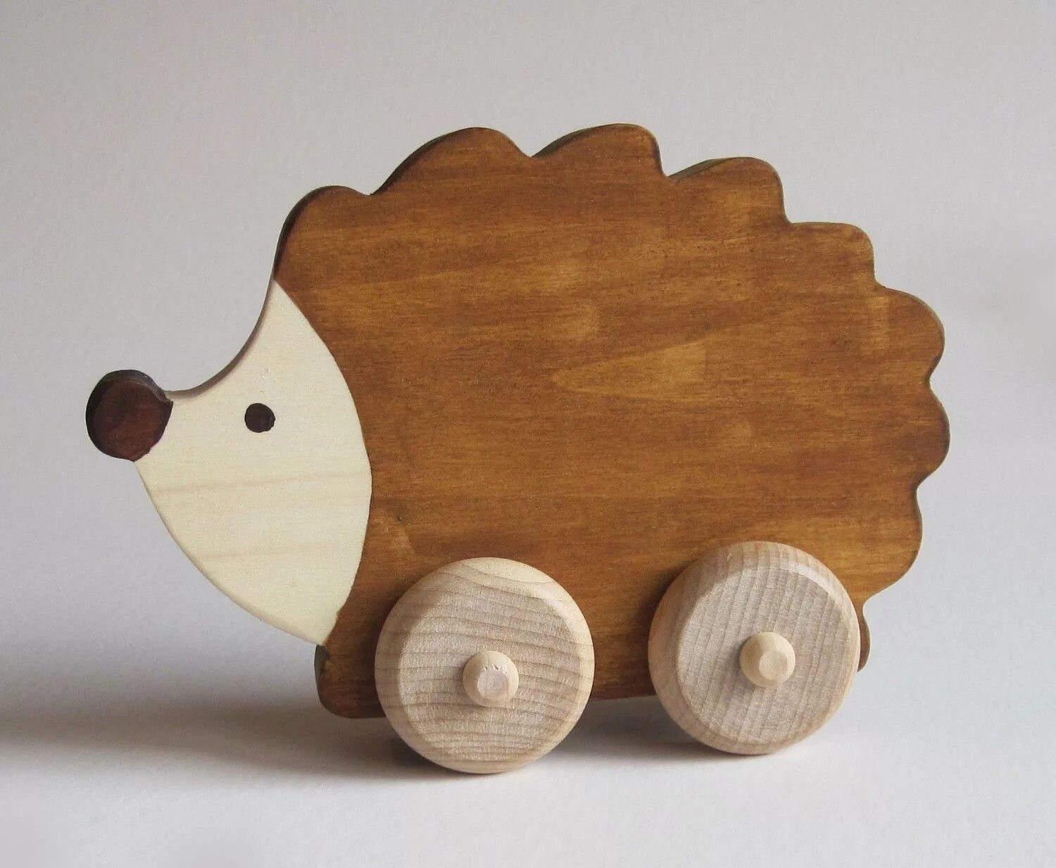 3d пазл пегас. Ежик из дерева. Ежик из дерева. Фигурки ежиков из дерева. Деревянный ежик.