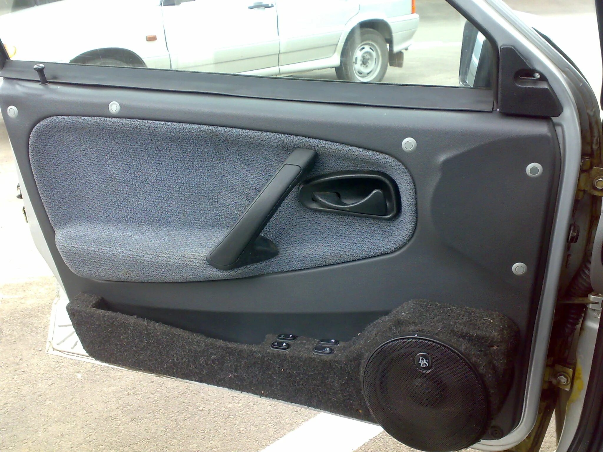 дверные карты ваз 2114 штатные. обшивки дверей ваз 2114. обшивки ваз 2115 люкс. 2115 обшивка дверей тюнинг. обшивки 2115.