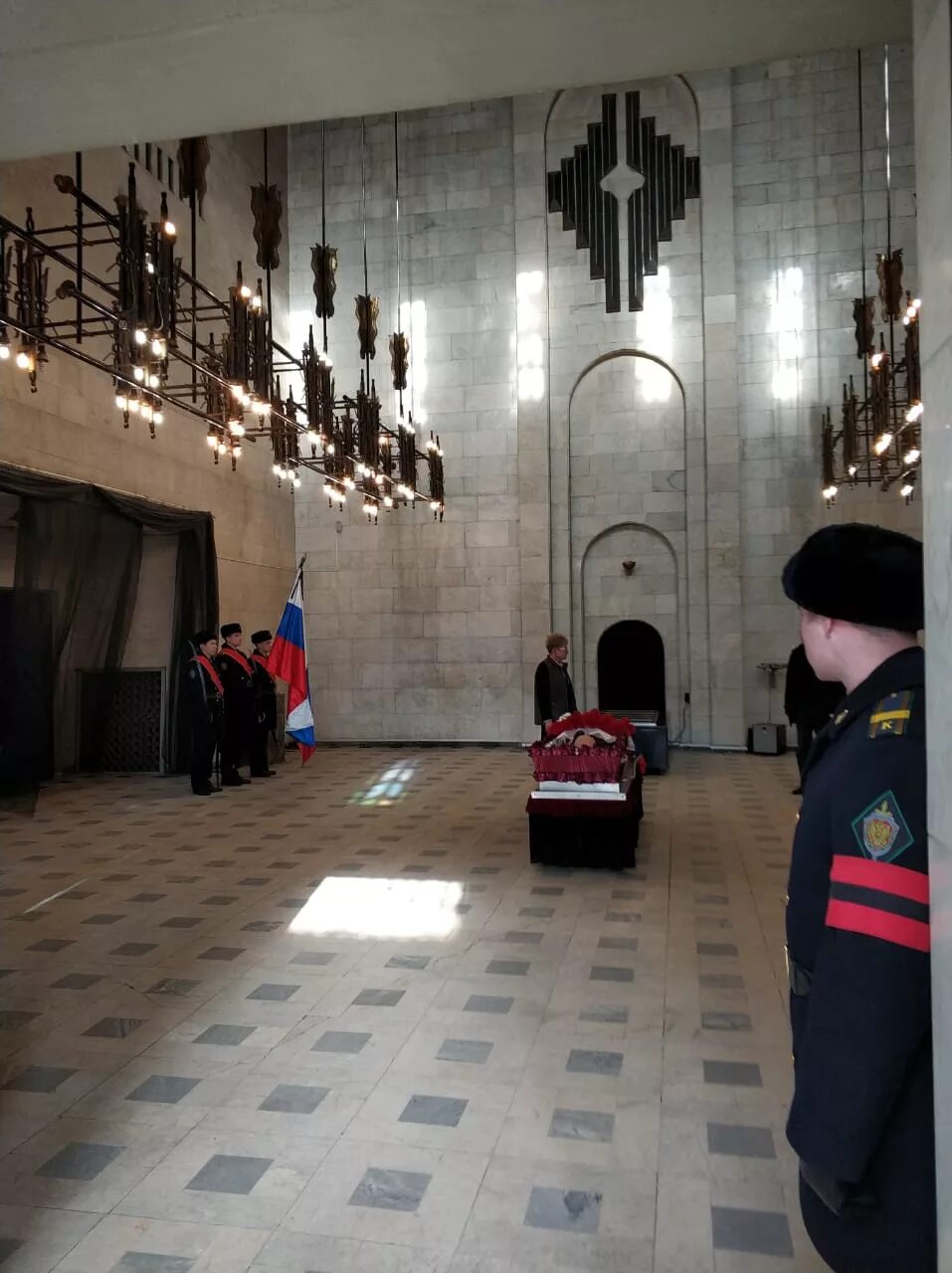 Хованский крематорий москва. Крематорий Митино. Митинское кладбище крематорий. Николо-Хованский крематорий. Митинский крематорий траурный зал.