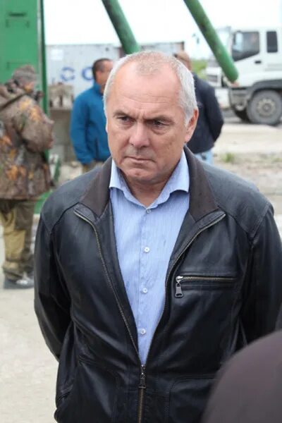 Устой м. Устой-м петропавловск-камчатский. Устой м. Устой м ломакин михаил. Команда по футболу с камчатки.