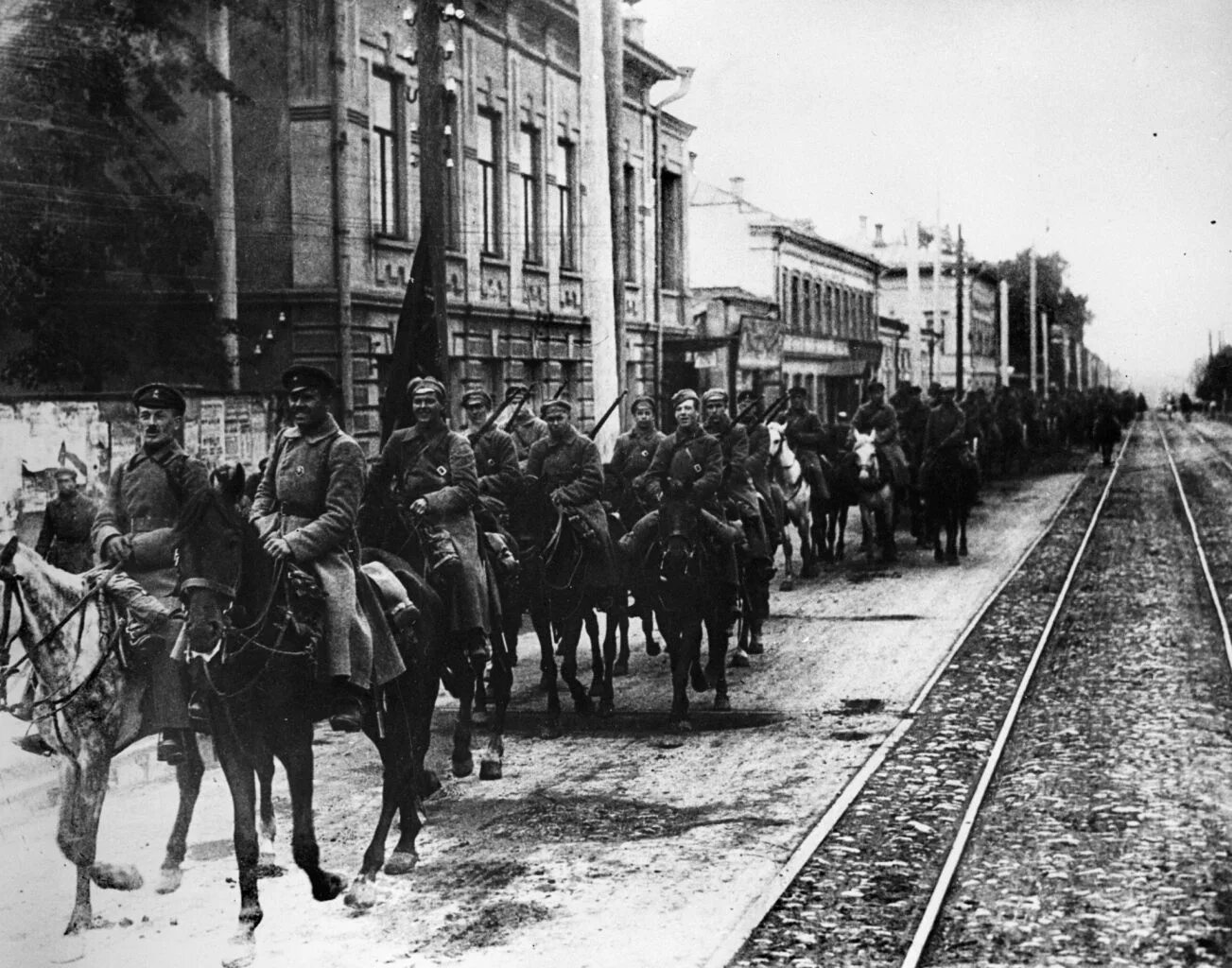 Части красной армии. Гражданская война 1918 г Колчак. Елец в годы гражданской войны. Гражданская война в России правитель. Взятие Омска красной армией.