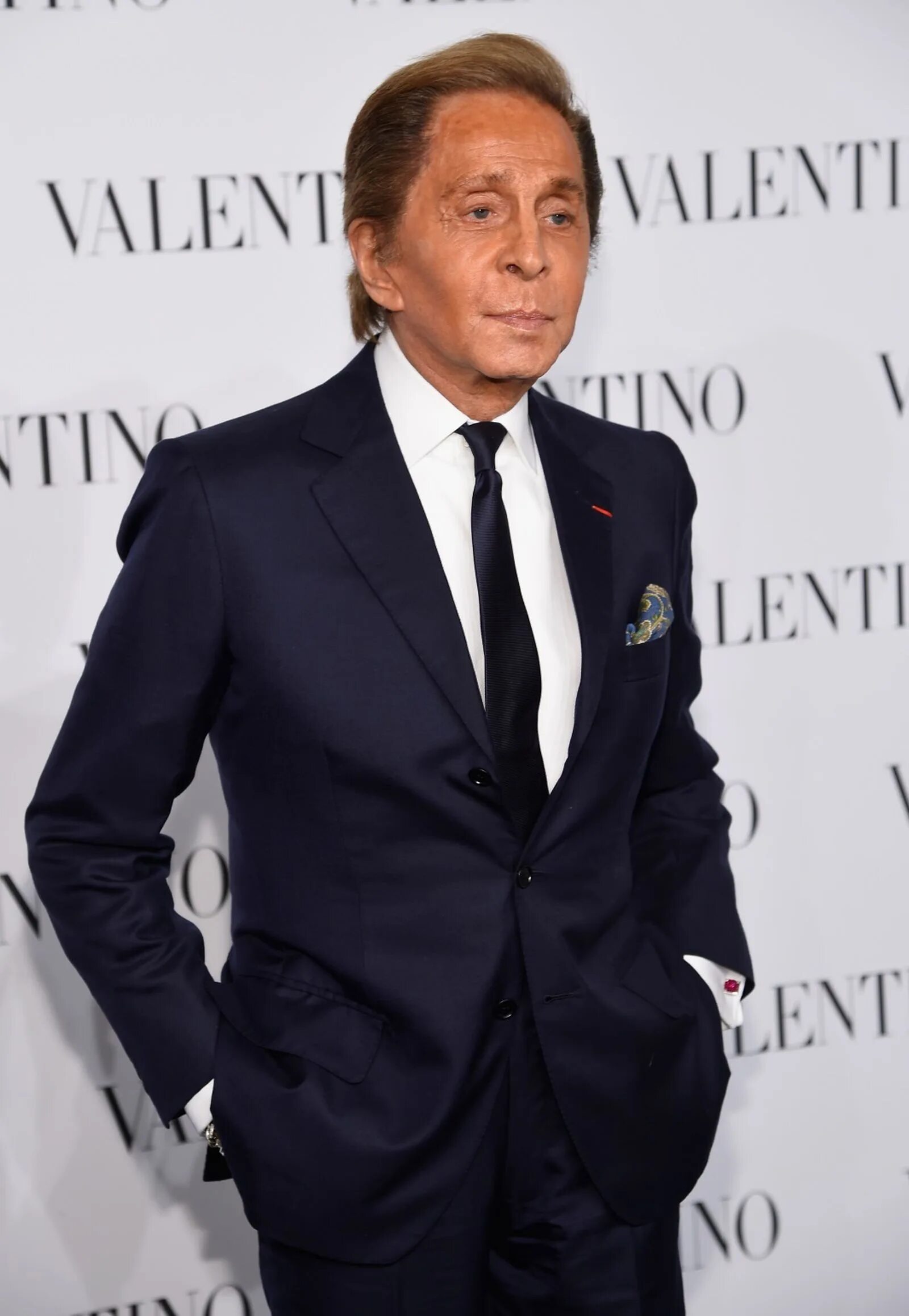 Валентино гаравани дизайнер. Валентино гаравани модельеры италии. Валентино гаравани факты. Валентино гаравани 1960. Валентино клименте лодовико джаравани.