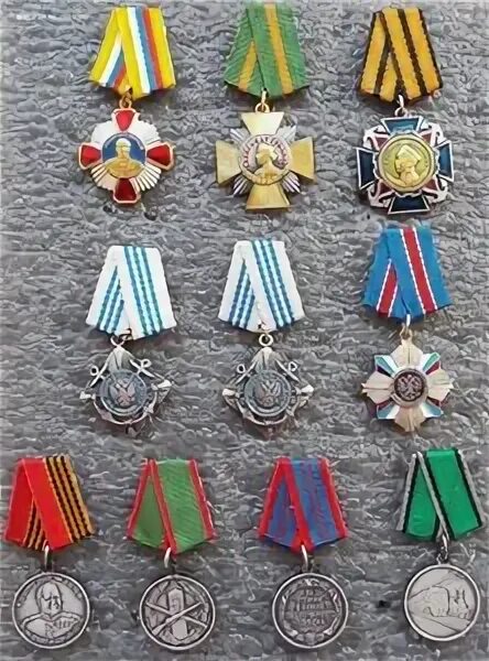 Какие сейчас ордена. Фрачник ордена. Ордена и медали России. Фрачники наград. Медаль ордена фрачник.