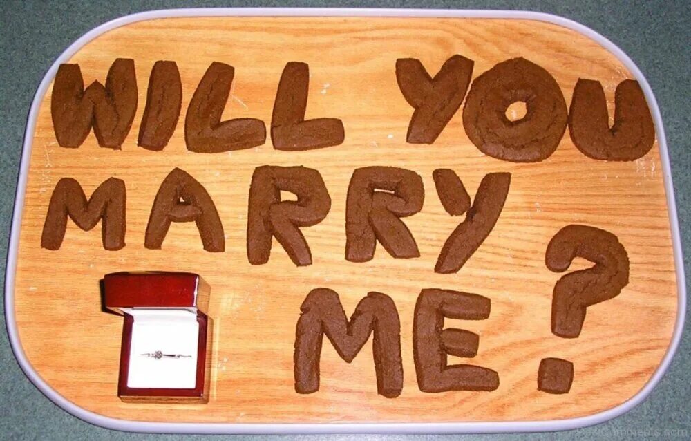 Will you marry me надпись. Marry me шоколадный. Will you marry me эш брэдли. Marry me логотип. Will you marry me надпись.