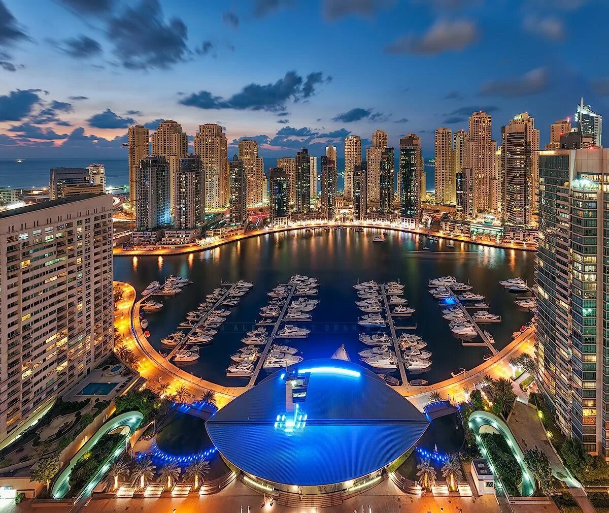 Картинки самих самые красивые. Дубай (ОАЭ). Дубай картинки. Ночной Jumeirah Марина. Ночной Дубай.