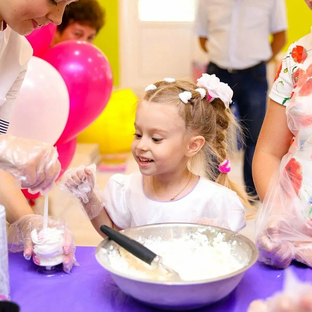 Детский мир сызрань. Аниматоры большие куклы в сызрани. Детские праздники сызрань. Сызрань помидорная столица. Вечеринка для детей.