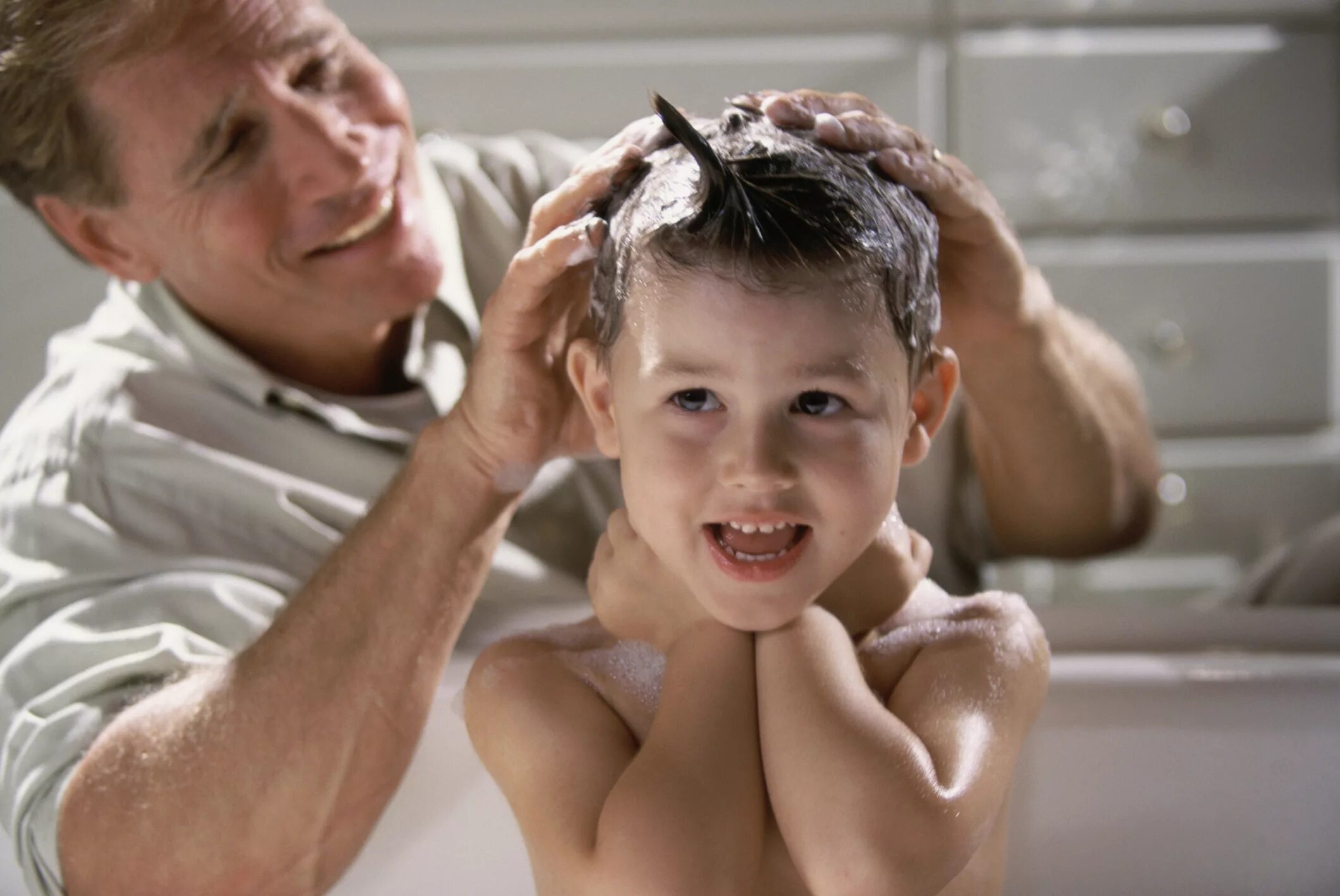 The children have washed. Kids Wash hair. Child washing hair.