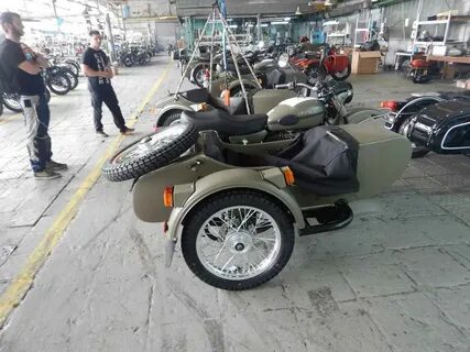 Новый мотоцикл с коляской завода