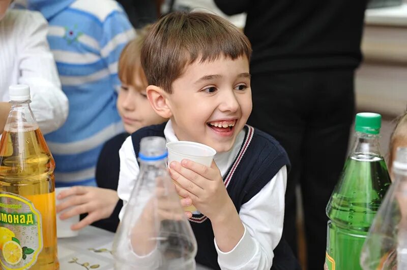 Народные игры коми пермяков. Фото дети коми игры. Коми дети центр. Детский центр реабилитации. Детские коми программы для детей.