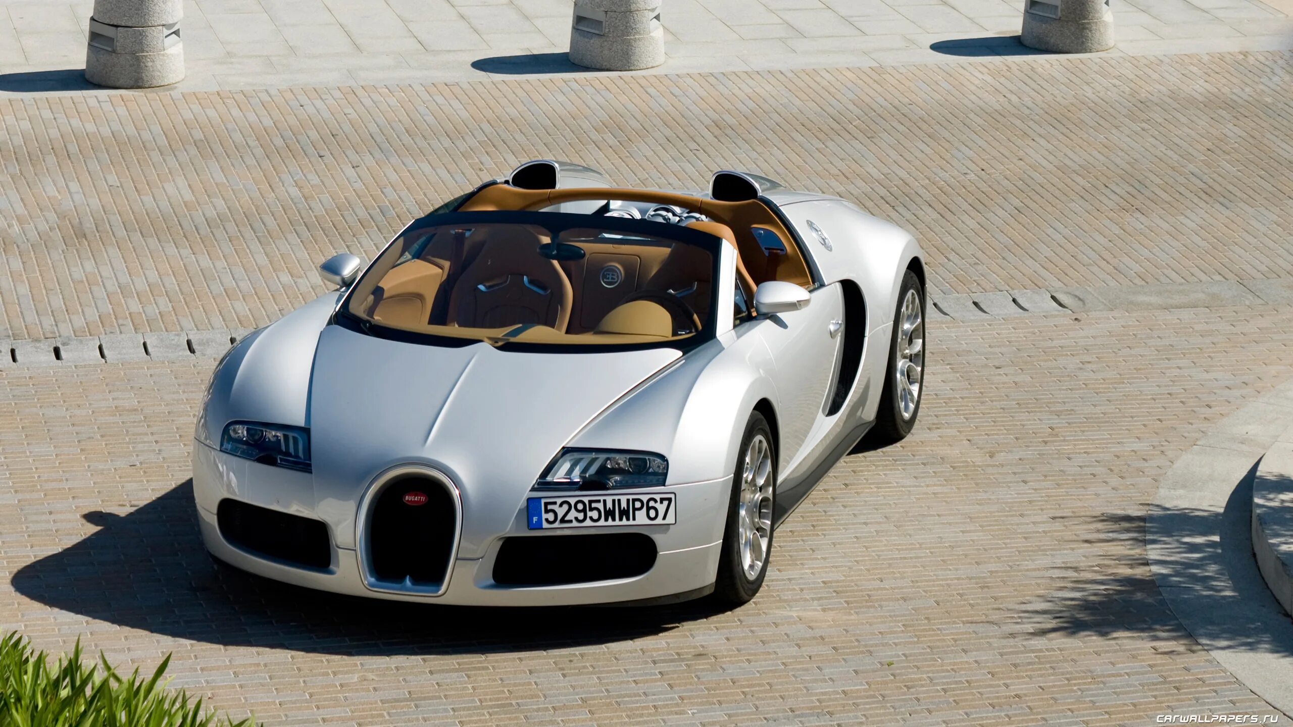Bugatti veyron grand. Bugatti Veyron 16.4 Grand Sport. Bugatti Veyron Grand Sport (2009). Bugatti Veyron 16.4 Grand Sport 2009. 2008 Bugatti Veyron 16.4 Grand Sport.