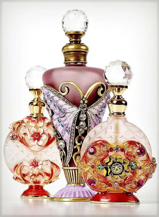 оригинальные флаконы духов. флакон духов. флакон духов. флаконы духов описание. флакон отливант 20мл.