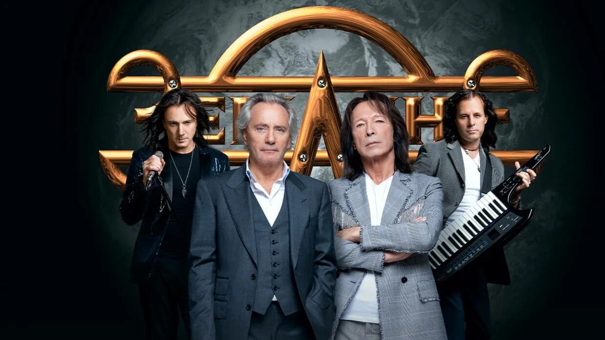 Земляне солист 2020. Земляне вокалист 2020. Группа земляне 2020. Рок группа на сцене. Группа земляне 2021.