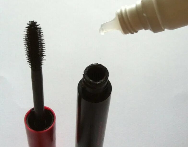 Чем можно разбавить тушь. Тушь с волосками. Тушь для ресниц kaleidoscopic. Если засохла тушь для ресниц. Чем можно разбавить тушь.