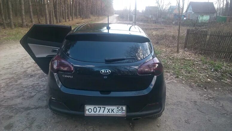 Киа сид заднее стекло. Тонировка задних фар Kia Ceed 2008. Kia Ceed JD тонировка фар. Тонировка фар Киа СИД 2008. Тонированные задние фонари СИД JD.