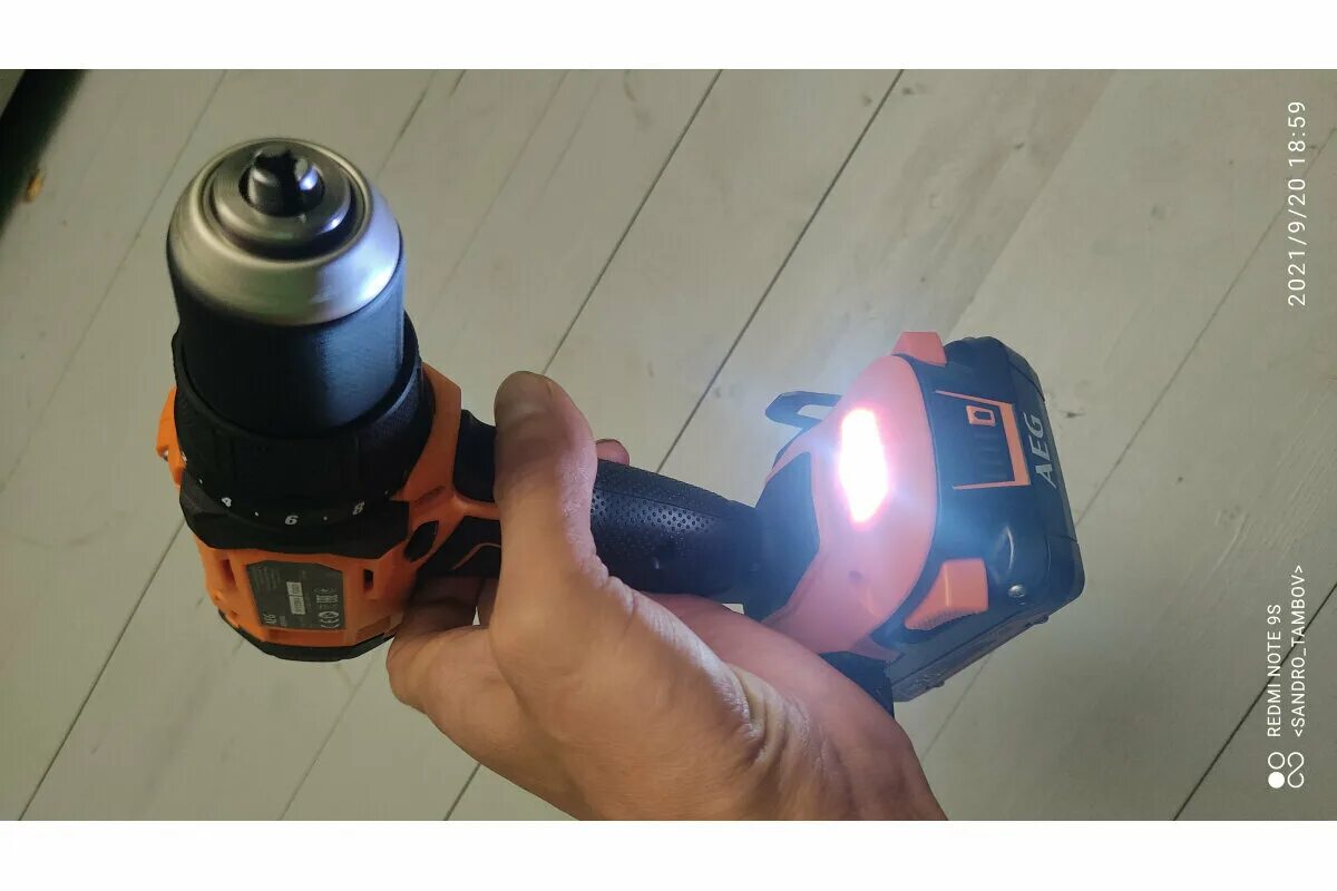 Дрель шуруповерт bs18g4 202c. Дрель-шуруповерт aeg bs 18g 4-202c 4935478630. дрель-шуруповерт aeg bs18g4-202c. шуруповерт аег bs 18g4. bs18g4-202c.