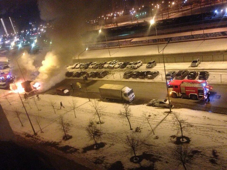 Пожар в приморском районе. Пожар на комендантском проспекте 2013 ночью. Что горит в приморском районе спб. Что горит в приморском районе спб. Что горит в приморском районе спб.