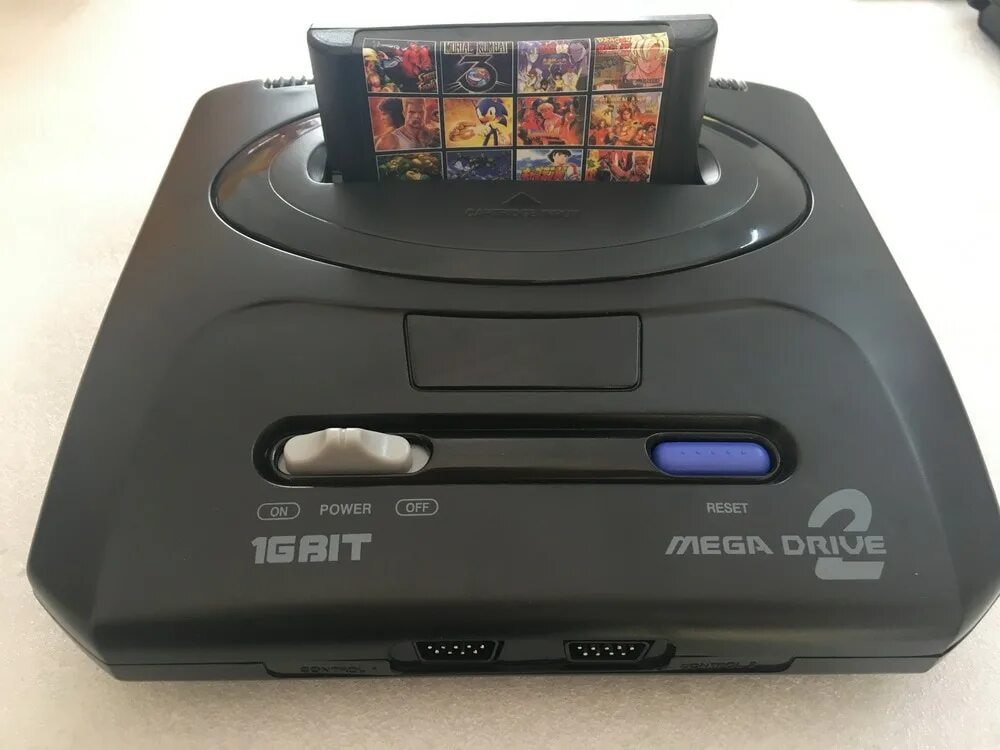 Sega игры купить. Приставка Sega Mega Drive 2. Игровая приставка Sega Mega Drive 2. Sega Mega Drive 2 картриджи. Mega Drive приставка 16 бит Sega.