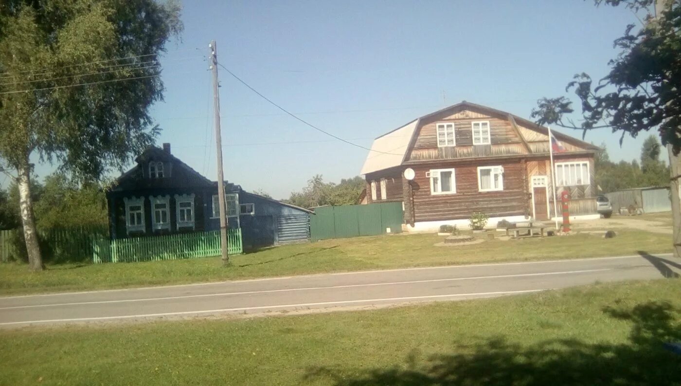 Деревня ель усть вымского района. Огород с деревьями в деревне. Фулл 11 тх в clash of clans. Деревня на плантации. Город осташков тверской области.