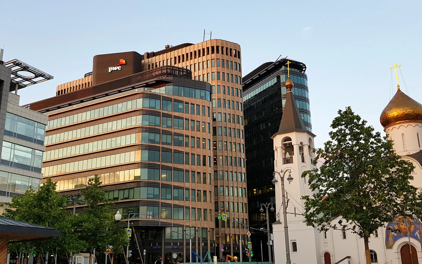 Белорусская бц белая площадь. Pwc белая площадь. White square. White square. Бц белая площадь лесная ул 5.