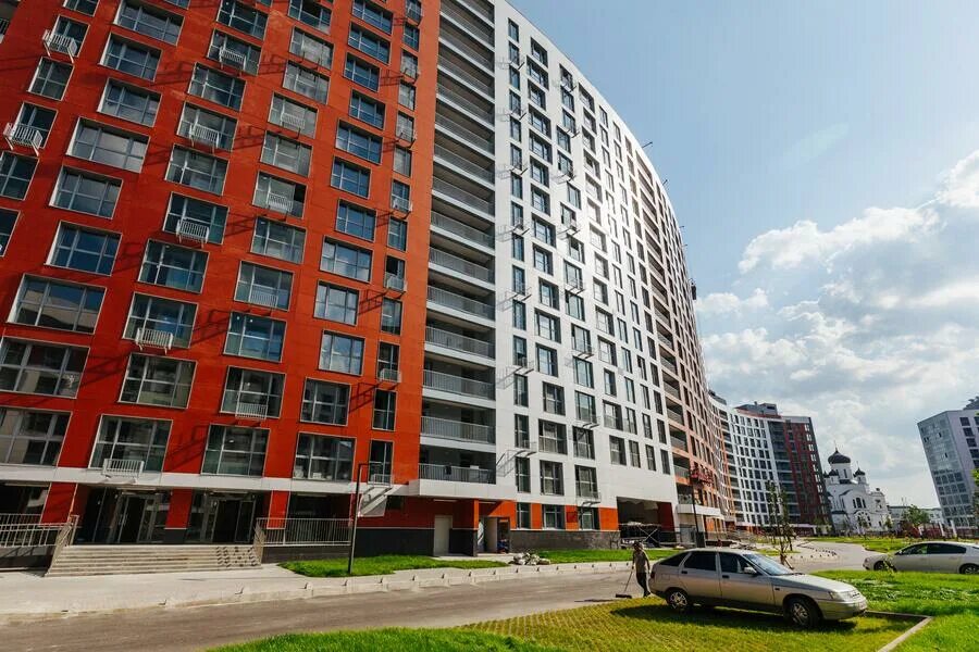 Рождественская дом 2 мытищи. Жк рождественский ярославль. Двор рождественская 2 мытищи. Жк рождественский мытищи. Квартира в жк рождественский.
