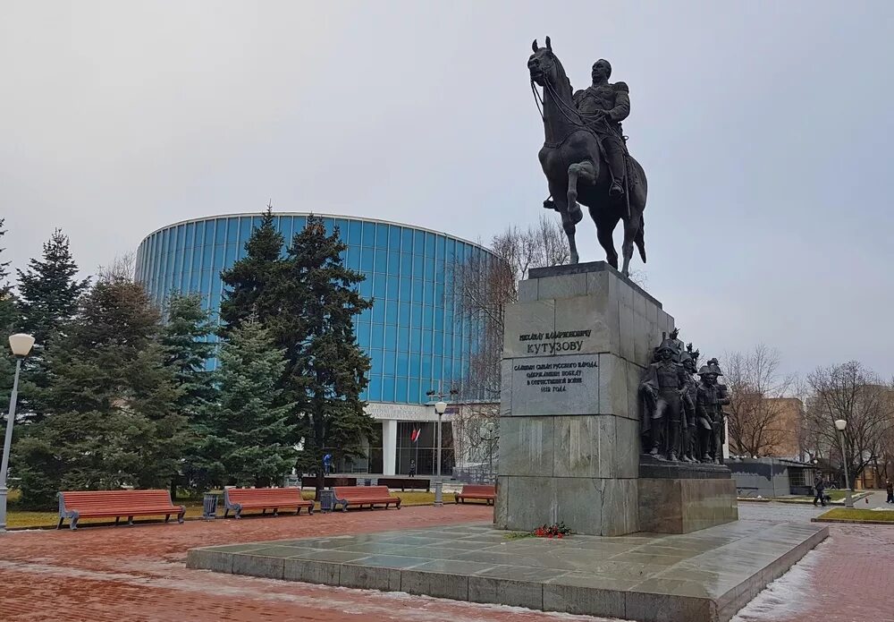 Музей-панорама бородинская битва в москве. Бородинская панорама на кутузовском проспекте. Музей бородинская панорама. Музей панорама бородинской битвы. Музей панорама бородинской битвы.