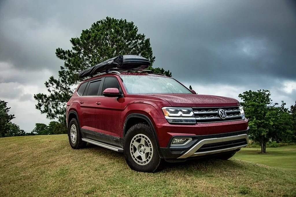 Фольксваген атлас купить. Volkswagen Atlas Lifted. VW Atlas 2020. Фольксваген Тигуан атлас. Сплиттер Фольксваген атлас.