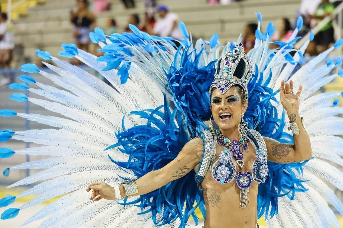 Карнавал в Рио-де-Жанейро. Карнавал в Рио-де-Жанейро 2022. Rio Carnival 2022. Королева самбы Рио Жанейро.