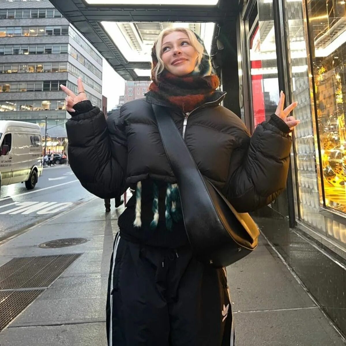 Ивлеева ибица. Настя ивлева новая стрижка. Сердце ивлеевой. 15 сантиметров ивлеева. Как выглядит настя ивлеева.