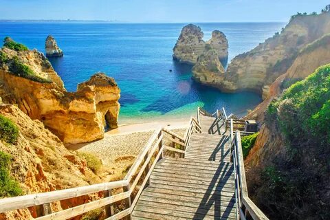 Living in portugal