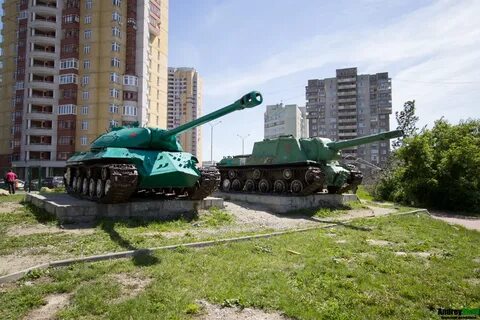 Стоим танки
