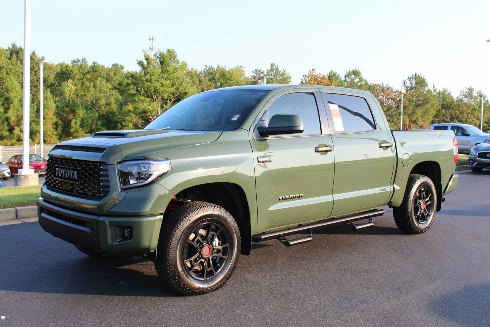 Тундра стоит. Toyota tundra 2025. 2025 toyota tundra trd. тойота тундра 2025. тойота тундра трд про 2025.
