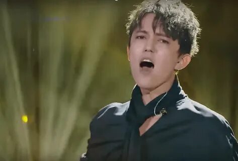 Am singing