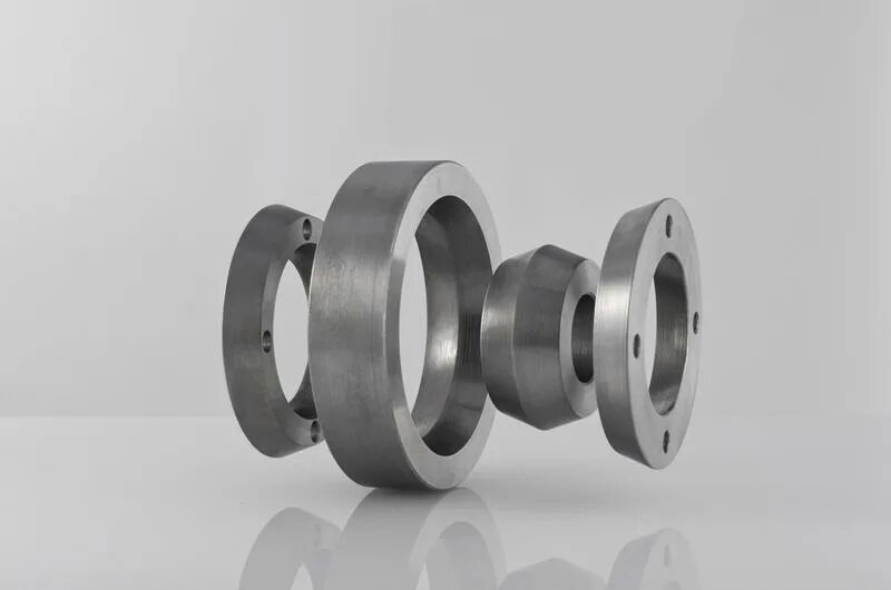 Чугун подшипник. Подшипниковый узел ukf212. Подшипник uc209-26. Чугунный подшипник. Подшипниковый узел ucfl 204.